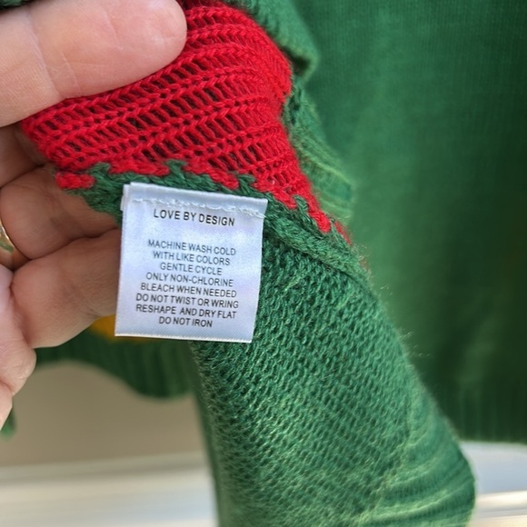 Christmas Elf Knit Poncho Size S/M - Picture 8 of 8